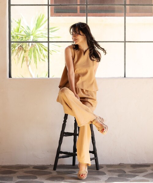 ROPE'（ロペ）の「バックオープンオールインワン/イージーケア（つなぎ/オールインワン・レディース・ブラック/ベージュ/ブルー・F）」の4枚目の写真