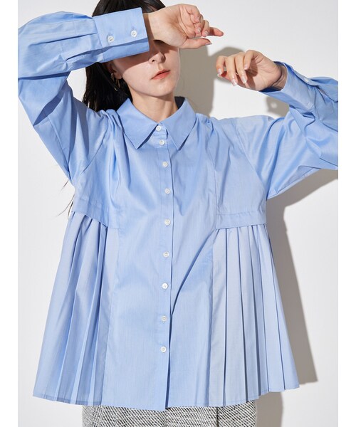 ELENDEEK（エレンディーク）の「PLEATS LAYERED SH（シャツ/ブラウス・レディース・オフホワイト/アイスブルー/ベージュ・F）」の9枚目の写真
