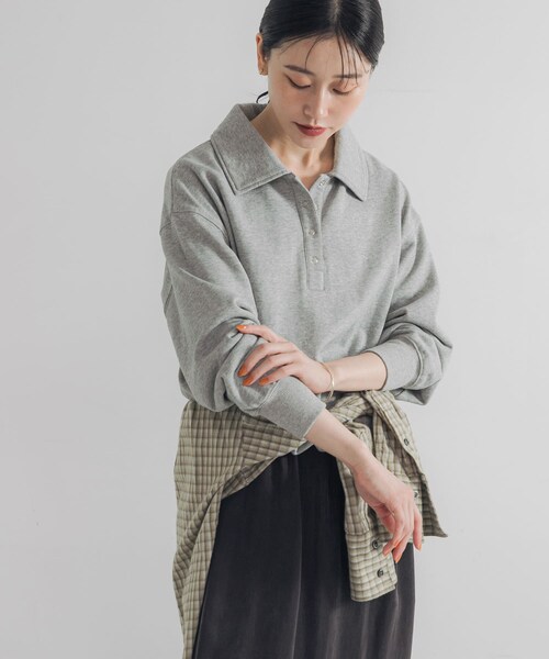 URBAN RESEARCH(アーバンリサーチ)の「シャツカラースウェット(スウェット・レディース・OFF/GRAY/NAVY・FREE)」の15枚目の写真