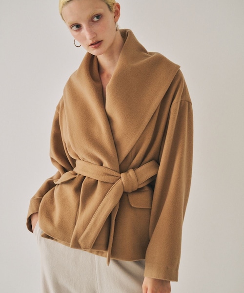 ROPE'（ロペ）の「【一部店舗限定】【REALM（レルム）】SHAWL COLLAR SHORT COAT｜ショートコート（その他アウター・レディース・グレー/ベージュ・36/38）」の15枚目の写真