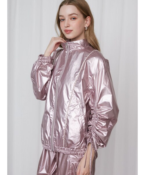 CALNAMUR（カルナムール）の「METTALLIC VOLUME BLOUSON/メタリックボリュームブルゾン（ブルゾン・レディース・アイボリー/ピンク/ミックス・F）」の4枚目の写真