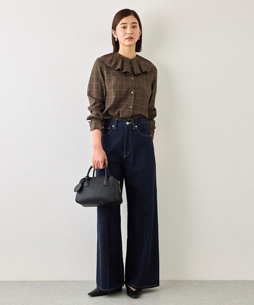 ROPE'(ロペ)の「【J'aDoRe・一部店舗限定サイズ】ラメチェックフリルカラーブラウス/セットアップ対応・イージーケア(シャツ/ブラウス・レディース・ブラウン系・36/38)」の13枚目の写真