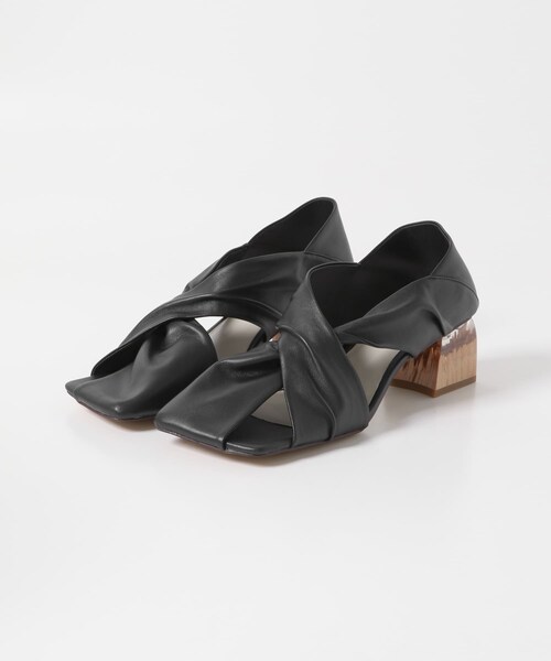 URBAN RESEARCH ROSSO（アーバンリサーチロッソ）の「ALM.　HEIDI LEATHER PUMPS（パンプス・レディース・SILVER/BLACK・36/37/38）」の8枚目の写真
