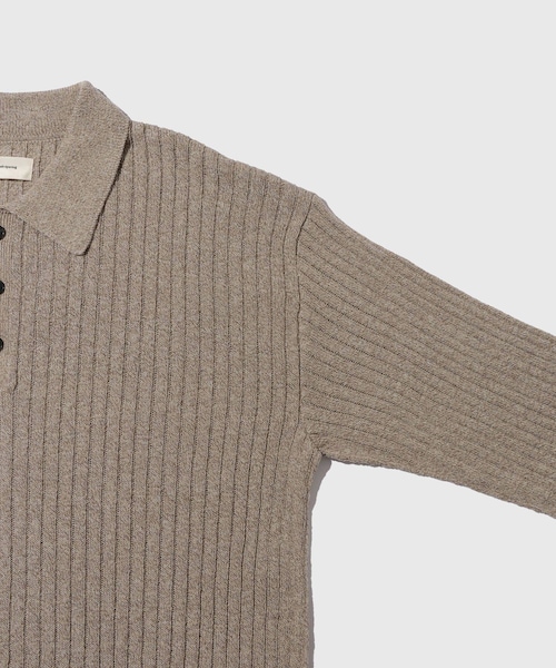 ADAM ET ROPE'(アダムエロペ)の「【mfpen/エムエフペン】Digit Polo Knit(ポロシャツ・メンズ・キナリ・M/S)」の6枚目の写真