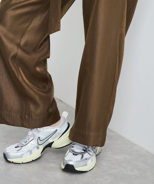 VIS（ビス）の「NIKE V2K RUN（スニーカー・レディース・ホワイト系・23.5/24.0/24.5）」の8枚目の写真