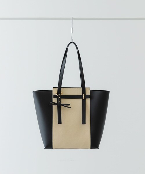 キャンバスライクチャームトートバッグ