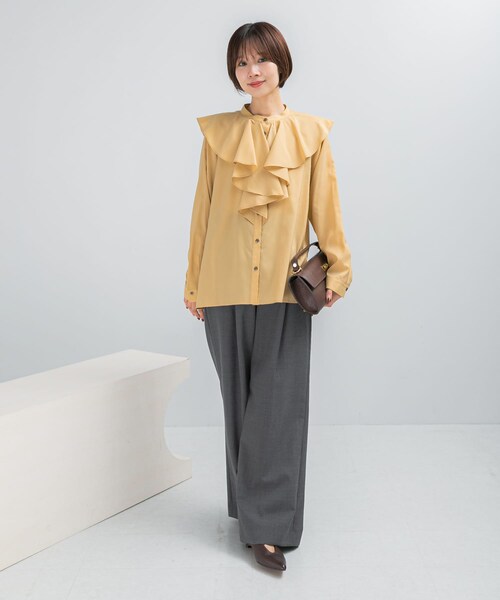 URBAN RESEARCH ROSSO（アーバンリサーチロッソ）の「フリルカラーシャツブラウス（シャツ/ブラウス・レディース・WHITE/YELLOW/BLACK・Free）」の15枚目の写真