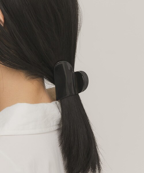 KBF（ケイビーエフ）の「ハートバンスクリップ（バレッタ/ヘアクリップ・レディース・IVORY/BLACK・One）」の9枚目の写真