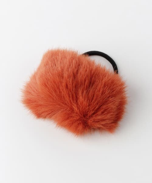 SENSE OF PLACE by URBAN RESEARCH（センスオブプレイスバイアーバンリサーチ）の「カラーフェイクファーヘアゴム（その他ヘアアクセサリー・レディース・ORANGE/BLUE/GRAY・-）」の4枚目の写真