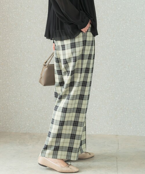 URBAN RESEARCH ROSSO（アーバンリサーチロッソ）の「カラーチェックワイドパンツ（その他パンツ・レディース・BLACK/GREEN・36/38）」の6枚目の写真