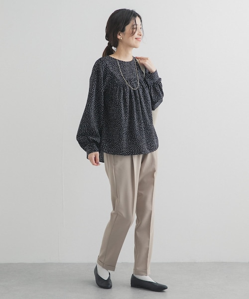 URBAN RESEARCH DOORS（アーバンリサーチドアーズ）の「ドットギャザーブラウス（シャツ/ブラウス・レディース・NAVY/BLACK・Free）」の11枚目の写真