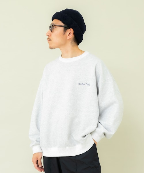 URBAN RESEARCH(アーバンリサーチ)の「Wide Dad SUPER WIDE SWEAT CREW-NECK(スウェット・メンズ・PINK/ASH・1/2)」の1枚目の写真