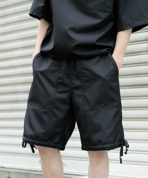 ITEMS URBANRESEARCH（アイテムズ アーバンリサーチ）の「TAION　Military Reversi Shorts（その他パンツ・メンズ・BLK/OLV/D.NVY/D.SAGE GRN/TIE-DYE・M/L）」の6枚目の写真