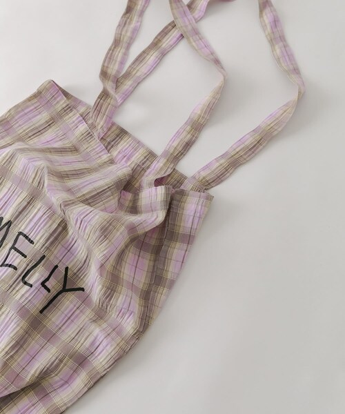SMELLY（スメリー）の「プリントトートバッグM（トートバッグ・レディース・BLU.CHECK/YEL.CHECK/DOT/FLOWER/EMBROIDERY・M）」の19枚目の写真