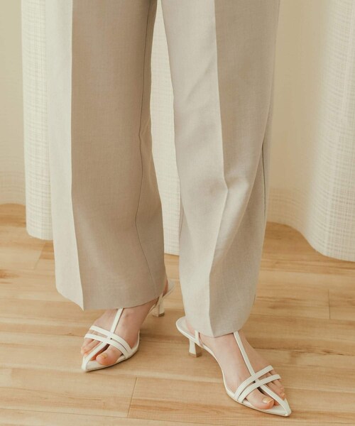 SENSE OF PLACE by URBAN RESEARCH(センスオブプレイスバイアーバンリサーチ)の「ポインテッドナローストラップサンダル(サンダル・レディース・BLACK/WHITE/SILVER・S/M/L)」の9枚目の写真