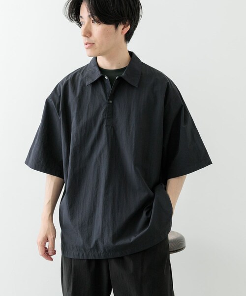 ITEMS URBANRESEARCH(アイテムズ アーバンリサーチ)の「『撥水/イージーケア/接触冷感/UVカット』タスランナイロンスナップボタンポロシャツ(ポロシャツ・メンズ・NVY/CHA/BLK・M/L)」の5枚目の写真