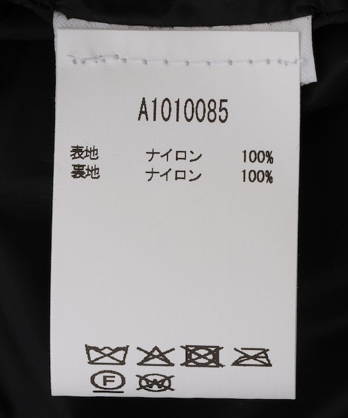 ADAM ET ROPE'(アダムエロペ)の「【J'aDoRe限定】【GANNI(ガニー)】Flyweight nylon jacket printed(ナイロンジャケット・レディース・ブラック・1)」の9枚目の写真