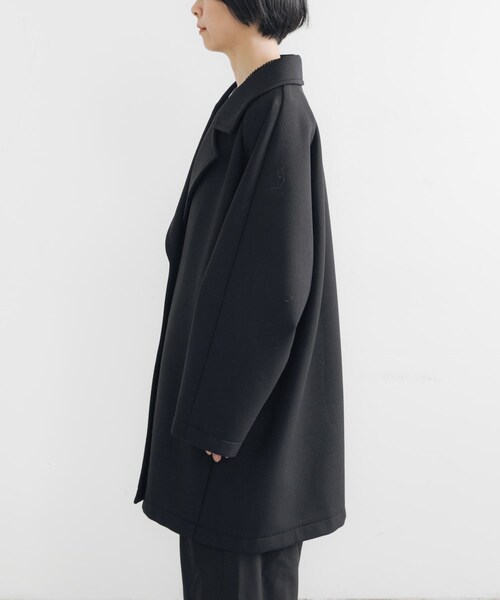 URBAN RESEARCH（アーバンリサーチ）の「ボンディングチェスターコート（チェスターコート・レディース・CHARCOAL/BLACK・FREE）」の13枚目の写真