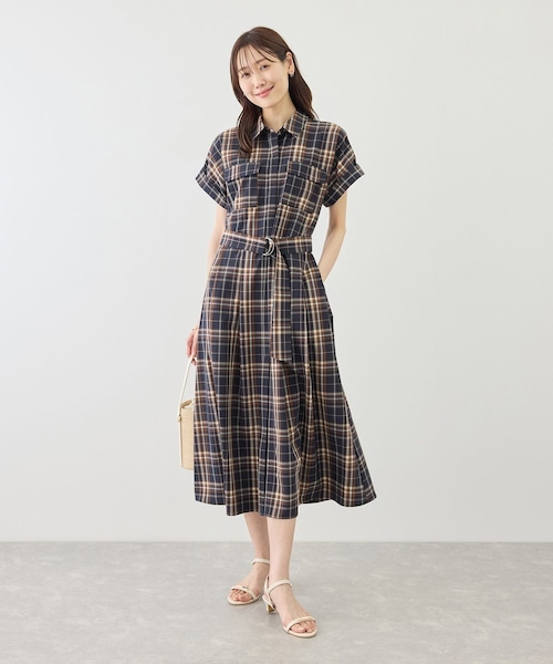 ROPE' PICNIC(ロペピクニック)の「アウトポケットシャツコンシャスワンピース/リンクコーデ(ワンピース・レディース・ダークブラウン系/ネイビー/ネイビー系・M/S)」の8枚目の写真