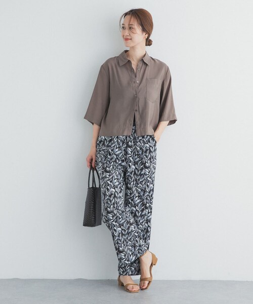 URBAN RESEARCH DOORS(アーバンリサーチドアーズ)の「ボタニカルプリントイージーパンツ(その他パンツ・レディース・BLACK/KHAKI・Free)」の10枚目の写真