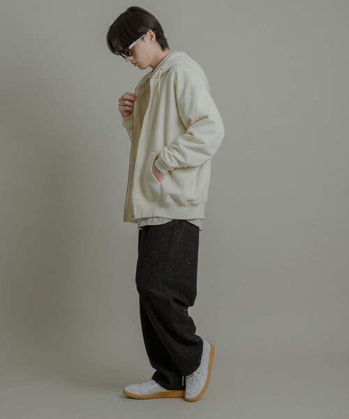 SENSE OF PLACE by URBAN RESEARCH（センスオブプレイスバイアーバンリサーチ）の「『ユニセックス』Wジップパーカー（パーカー・メンズ・IVORY/BLACK/GRAY/RED・M/L）」の12枚目の写真