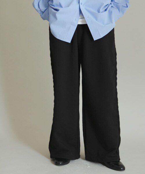 SENSE OF PLACE by URBAN RESEARCH（センスオブプレイスバイアーバンリサーチ）の「スウェットタックワイドパンツ（その他パンツ・メンズ・IVORY/BLACK/GRAY・M/L）」の19枚目の写真