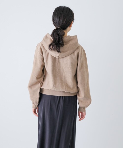 かぐれ（カグレ）の「blurhmsROOTSTOCK　THIN-SWEAT HOODIE ZIP（パーカー・レディース・H White/DarkNavy/H Beige・0）」の16枚目の写真