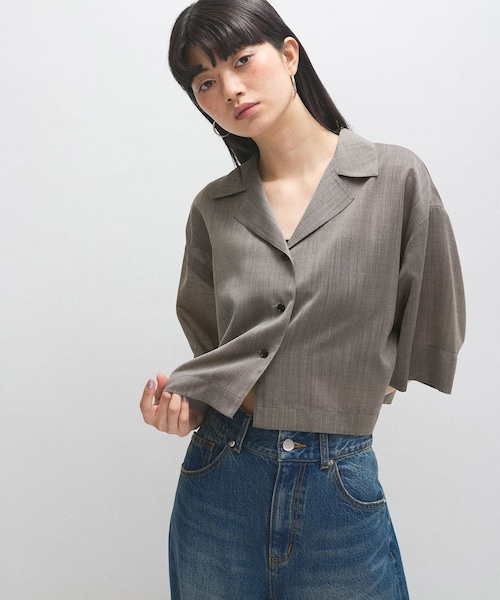 ADAM ET ROPE'(アダムエロペ)の「【接触冷感】ショートシャツジャケット(シャツ/ブラウス・レディース・ブラック/ベージュ・F)」の12枚目の写真