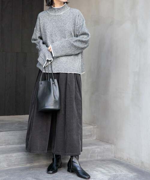 URBAN RESEARCH DOORS(アーバンリサーチドアーズ)の「FORK&SPOON 両畦ストライプニット(ニット/セーター・レディース・GRYxOFF/BLKxGRY/BLUxOFF・1)」の16枚目の写真