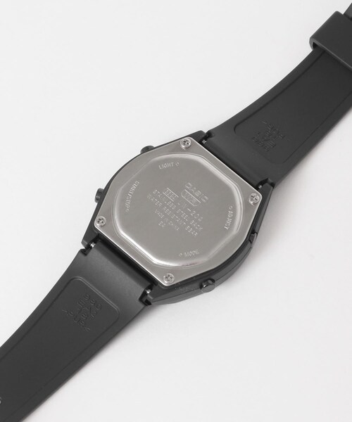 URBAN RESEARCH DOORS（アーバンリサーチドアーズ）の「CASIO　メタルデジタルウォッチ（アナログ腕時計・レディース・ローズピンク/ブラック/ベージュ・-）」の8枚目の写真