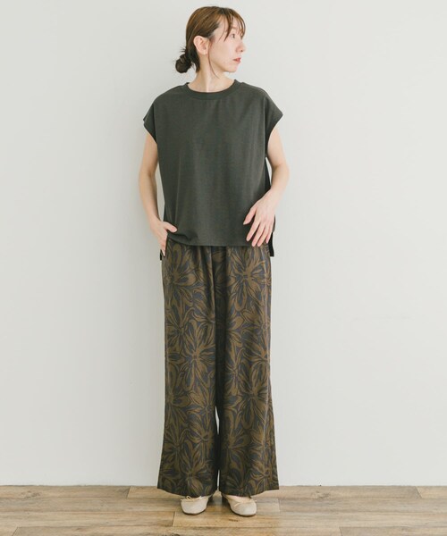 ITEMS URBANRESEARCH(アイテムズ アーバンリサーチ)の「クルーネックノースリTシャツ(Tシャツ/カットソー・レディース・L.GREGE/WHT/CHA/P.BLU・FREE)」の18枚目の写真
