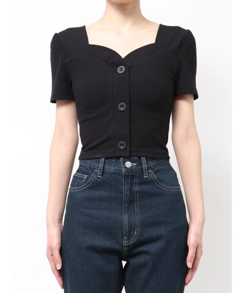 EMODA（エモダ）の「FRONT BUTTON SHORT TOP（Tシャツ/カットソー・レディース・ホワイト/ブラック/ライム/ブルー/ライトミックス・F）」の2枚目の写真