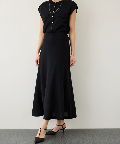 ROPE'(ロペ)の「ギマコットンニットフレアスカート/セットアップ対応・イージーケア(スカート・レディース・ブラック/ブラウン系/ブルー・F)」の1枚目の写真