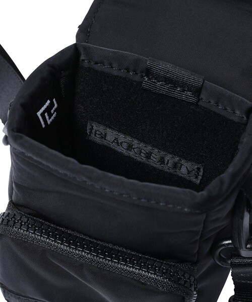 ROPE'（ロペ）の「【RAMIDUS】GR CASE（ショルダーバッグ・レディース・ブラック・F）」の4枚目の写真