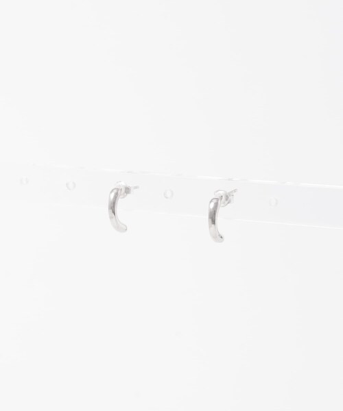 URBAN RESEARCH(アーバンリサーチ)の「decor『デコール』 LINE PIERCE(ピアス(両耳用)・レディース・SILVER・-)」の3枚目の写真