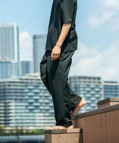 URBAN RESEARCH(アーバンリサーチ)の「『洗濯可/防シワ/撥水』COOL DOTS EASY PANTS(その他パンツ・メンズ・BLACK/CHARCOAL/NAVY・M/L)」の8枚目の写真