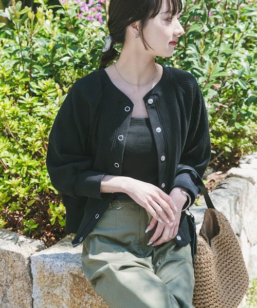 ITEMS URBANRESEARCH(アイテムズ アーバンリサーチ)の「針抜きドルマンカーディガン(カーディガン/ボレロ・レディース・L.YEL/BLK/OFF・Free)」の2枚目の写真