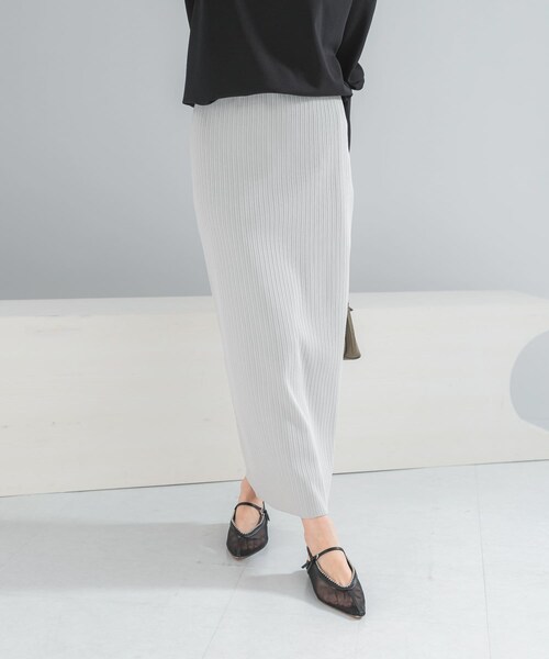 URBAN RESEARCH ROSSO（アーバンリサーチロッソ）の「リブタイトストレートスカート（スカート・レディース・L/GREIGE/BLACK・Free）」の14枚目の写真