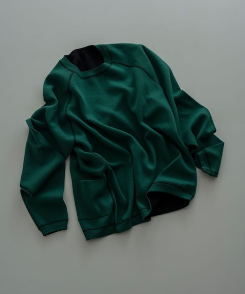 ADAM ET ROPE'(アダムエロペ)の「カシミヤブレンドリバーシブルCNニット(ニット/セーター・メンズ・ブラック系/チャコール/ダークブラウン/ブルー系・L/M)」の1枚目の写真