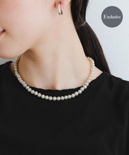 URBAN RESEARCH（アーバンリサーチ）の「『別注』gren by M×URBAN RESEARCH　スフレパールチョーカー42cm（ネックレス・レディース・WHT・one）」の2枚目の写真