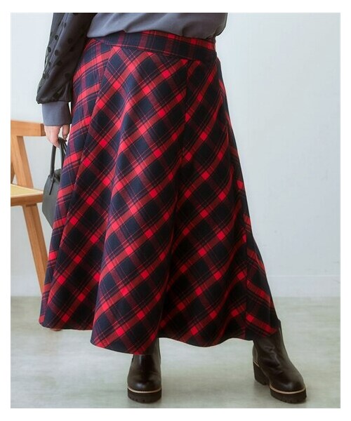 nissen（ニッセン）の「＜大きいサイズ＞Aラインチェックスカート（ゆったりヒップ）（スカート・レディース・赤系/黒系・L/LL/3L/4L/5L/6L/8L/10L）」の17枚目の写真