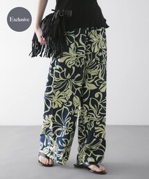 URBAN RESEARCH | 『一部別注カラー』LUSANA CICI PANTS(その他パンツ)