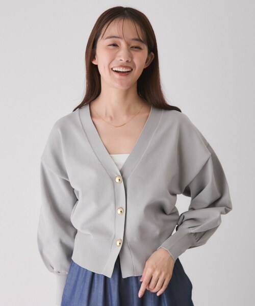 Jayro（ジャイロ）の「Vネックカーディガン（カーディガン/ボレロ・レディース・ブラック/チャコール/グレー/オフホワイト/ダークブラウン・M）」の4枚目の写真