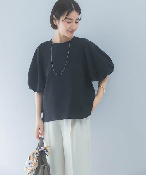 URBAN RESEARCH ROSSO（アーバンリサーチロッソ）の「クールタッチ 吸水速乾バルーンブラウス（シャツ/ブラウス・レディース・Y/GOLD/D/NAVY/IVORY・Free）」の2枚目の写真