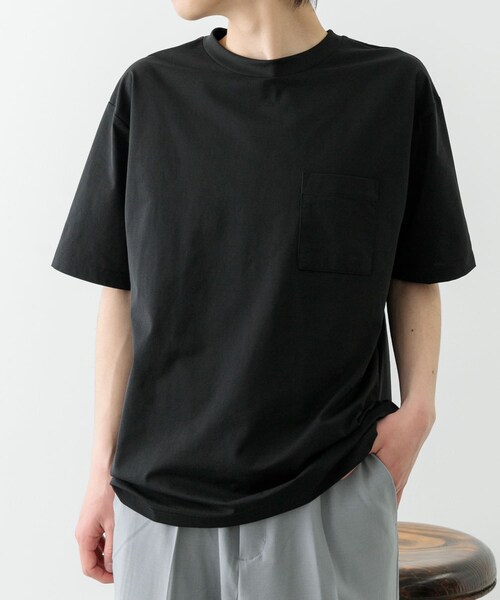 ITEMS URBANRESEARCH(アイテムズ アーバンリサーチ)の「接触冷感ハイストレッチTシャツ(シャツ/ブラウス・メンズ・CHA/WHT/NVY/BLK・M/L)」の18枚目の写真