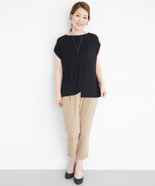URBAN RESEARCH ROSSO（アーバンリサーチロッソ）の「アシンメトリー TOPS（Tシャツ/カットソー・レディース・BEIGE/OFF WHITE/BLACK・FREE）」の8枚目の写真