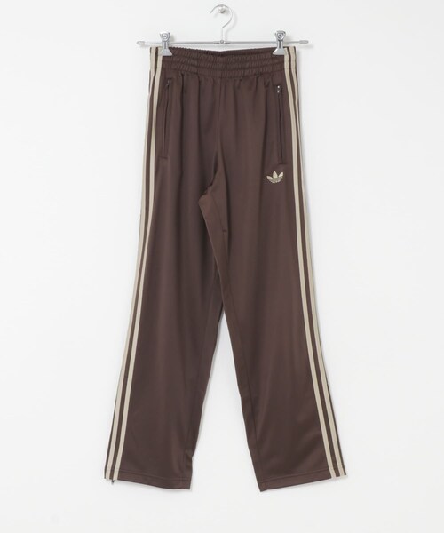 KBF（ケイビーエフ）の「adidas　FIREBIRD TRACKPANTS（その他パンツ・レディース・D.BROWN/STONE KHK/CRYSTALSKY・XS）」の4枚目の写真