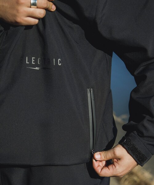 URBAN RESEARCH（アーバンリサーチ）の「ELECTRIC　EX WATER REPELLENT ZIP JK（テーラードジャケット・メンズ・BLACK/CHARCOAL・L/XL）」の9枚目の写真