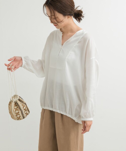 URBAN RESEARCH DOORS（アーバンリサーチドアーズ）の「リネンブレンドドロストチュニック（チュニック・レディース・OFF/NATURAL/INK BLK・M）」の7枚目の写真