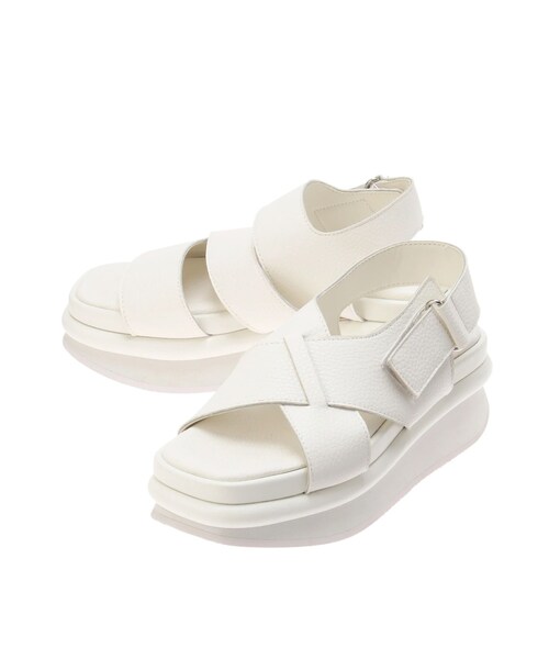 ELENDEEK（エレンディーク）の「ASYME BELT SANDAL（サンダル・レディース・オフホワイト/ブラック/ブラウン・37/38）」の2枚目の写真
